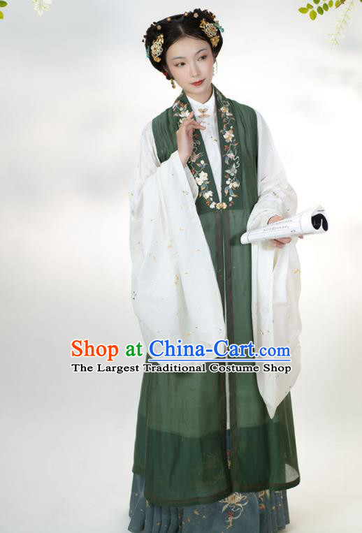 China Ancient Noble Beauty Dresses Traditional Court Hanfu Garments Ming Dynasty Young Woman Historical Clothing Full Set