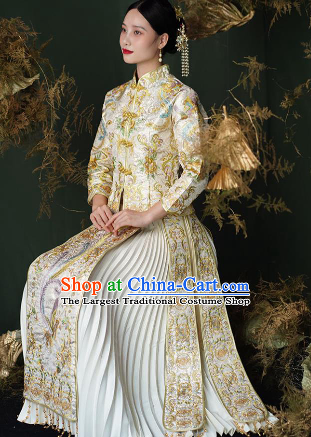 China Traditional Light Golden Xiuhe Suits Embroidery Dragon Phoenix Bridal Attire Clothing Wedding Toasting Garment Costumes Bride Dress Outfits