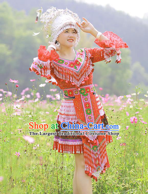 China Traditional Yunnan Minority Garment Costumes Miao Nationality Woman Clothing Photography Clothing Hmong Ethnic Dance Red Dress Outfits