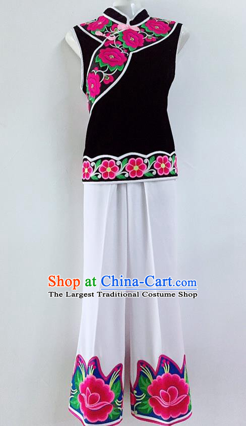 Chinese Yunnan Minority Female Informal Clothing Yi Nationality Dance Uniforms Ethnic Group Stage Performance Garment Costumes