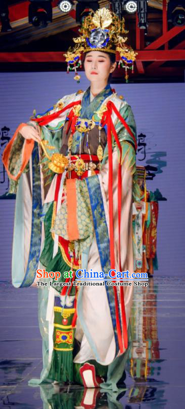 China Ancient Goddess Queen Hanfu Dress Clothing Zhou Dynasty Empress Apparels Traditional Dunhuang Grottoes Murals Replica Garment Costumes Complete Set
