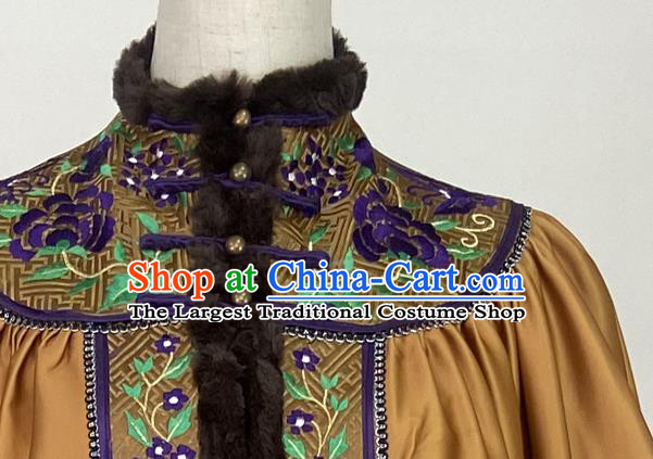 Chinese Qing Dynasty Empress Cape Traditional Drama Ruyi Royal Love in the Palace Zhou Xun Garment Costumes Ancient Queen Embroidered Mantle Clothing