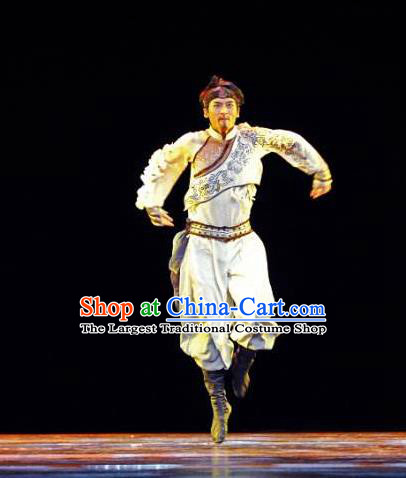 Chinese Male Stage Performance White Outfits Hanfu Dance Clothing Classical Dance Garment Costumes