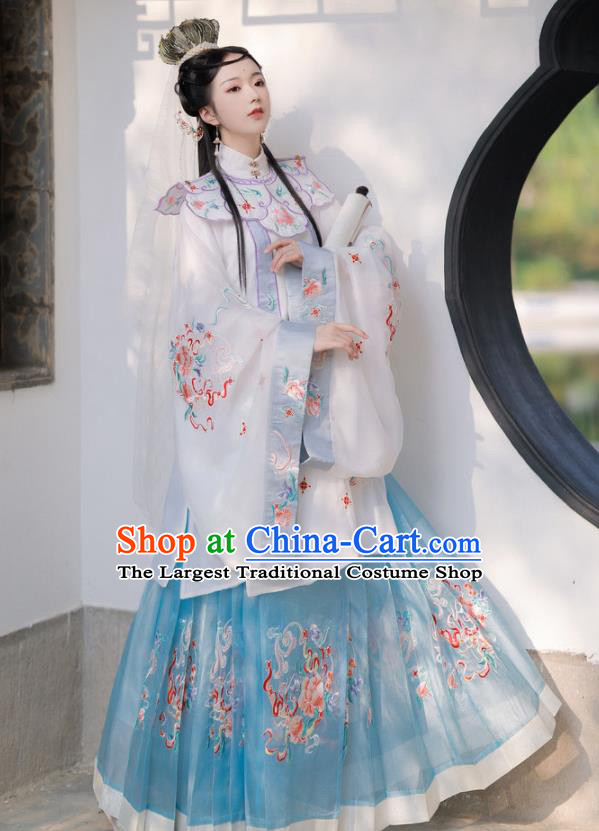 China Traditional Ming Dynasty Historical Clothing Ancient Nobility Beauty Garment Costumes Court Princess Hanfu Dresses