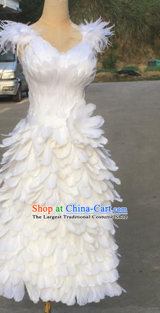 Top Samba Dance Clothing Brazilian Carnival Garments Miami Catwalks White Feather Dress Stage Show Costumes