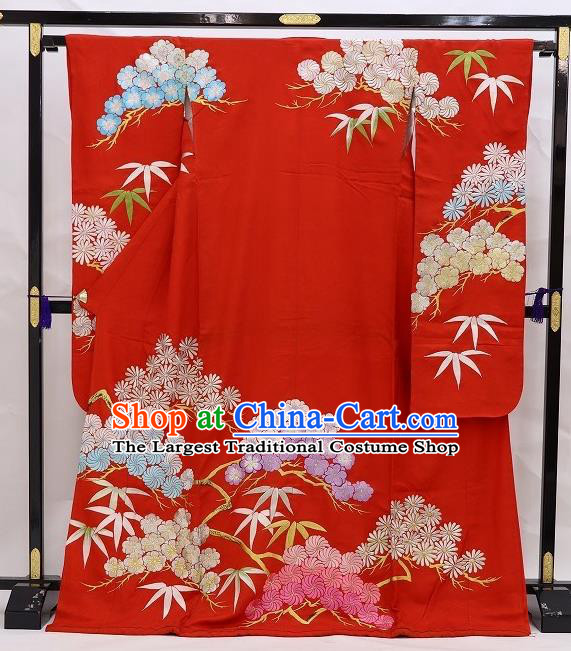 Japanese Traditional Geisha Performance Clothing Classical Chrysanthemum Pattern Furisode Kimono Costume Wedding Bride Red Yukata Dress