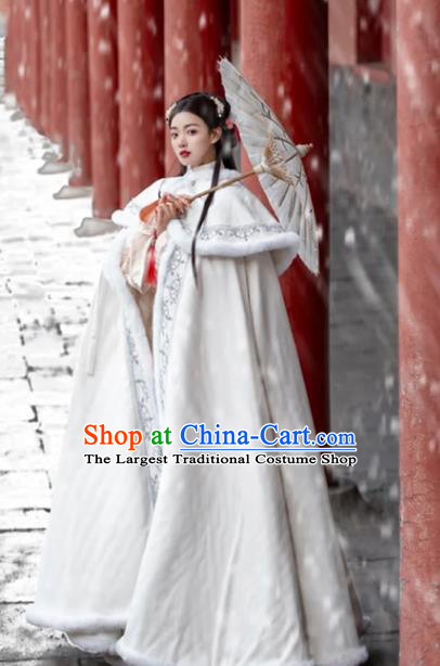 Chinese Ancient Princess Clothing Traditional Winter White Mantle Ming Dynasty Young Lady Embroidered Cloak