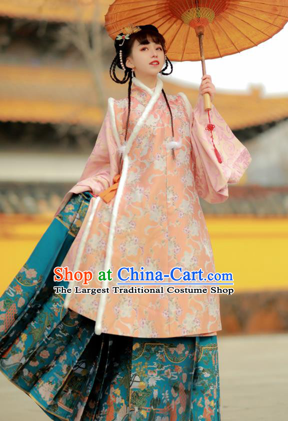 Chinese Traditional Noble Lady Hanfu Clothing Ancient Royal Princess Dress Garments Ming Dynasty Winter Historical Costumes