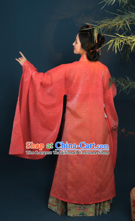 Chinese Ancient Fairlady Red Long Gown and Green Skirt Ming Dynasty Noble Woman Historical Costumes