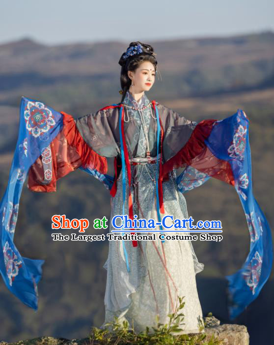 Chinese Traditional Hanfu Dresses Ancient Chang E Moon Goddess Clothing Jin Dynasty Noble Woman Garment Costumes