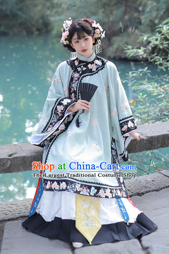 China Ancient Noble Lady Clothing Qing Dynasty Man Nationality Woman Historical Costumes Green Blouse and Skirt Complete Set