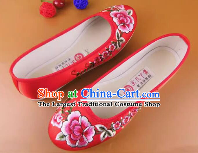 Chinese Embroidered Peony Wedding Shoes Handmade Old Peking Strong Cloth Soles Shoes Red Satin Shoes