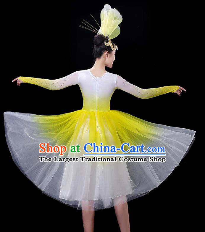 China Women Group Stage Show Yellow Dress Modern Dance Costume Chorus Clothing Opening Dance Fashion