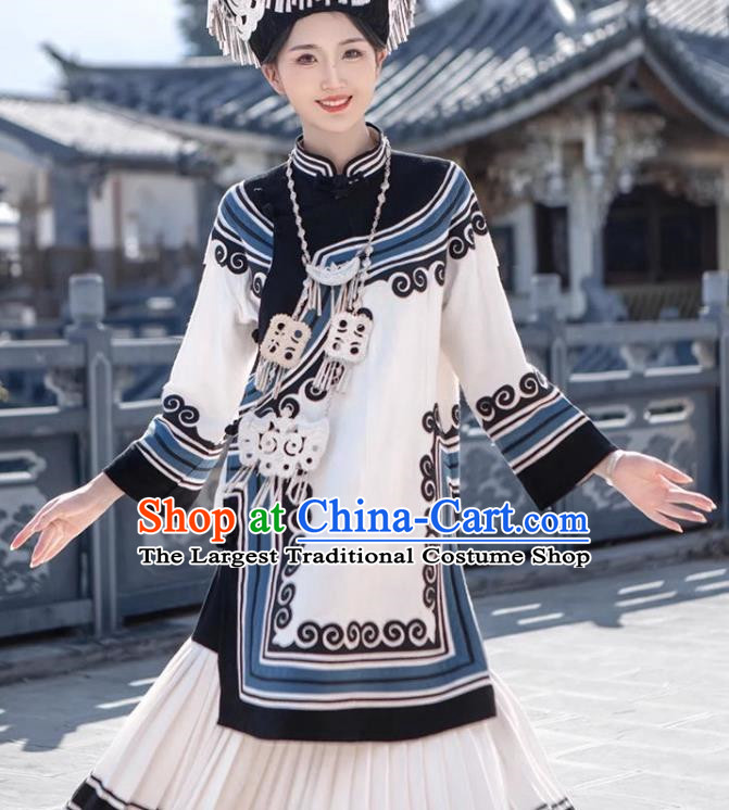 Yi Traditional Handmade Ancasano Costume Super Fairy Chinese Style Travel Photography Ethnic Style Photography Art Photography Clothing