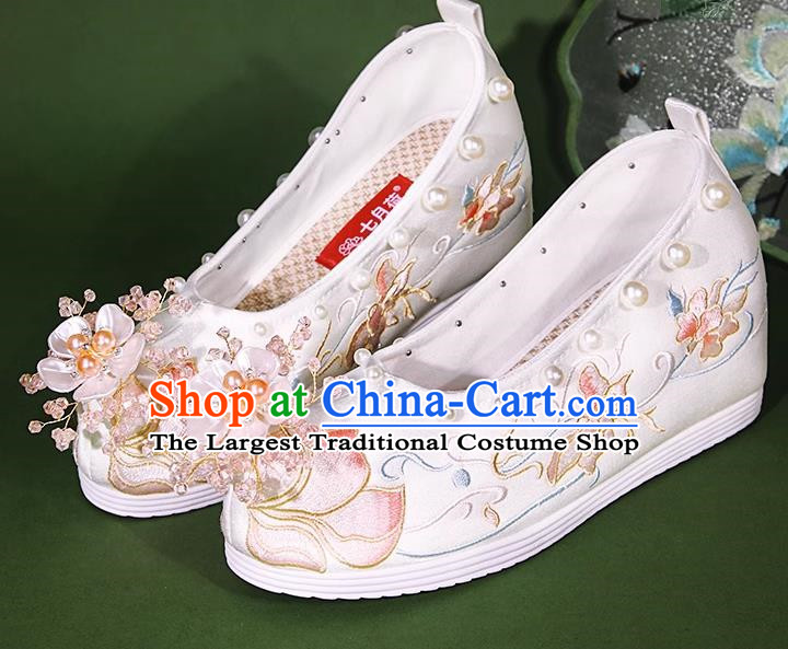 Embroidered Hanfu Shoes Handmade Beaded Pearl Flower Heightening Cloth Shoes