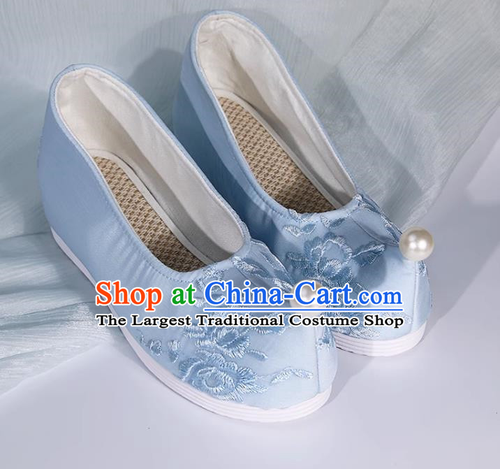 Embroidered Hanfu Shoes Light Blue Pearl Inner Height Increase