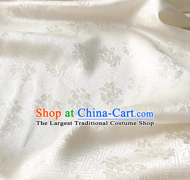 White China Mulberry Silk Classical Trumpet Creeper Design Cloth Hanfu Fabric Traditional Jacquard Crepe
