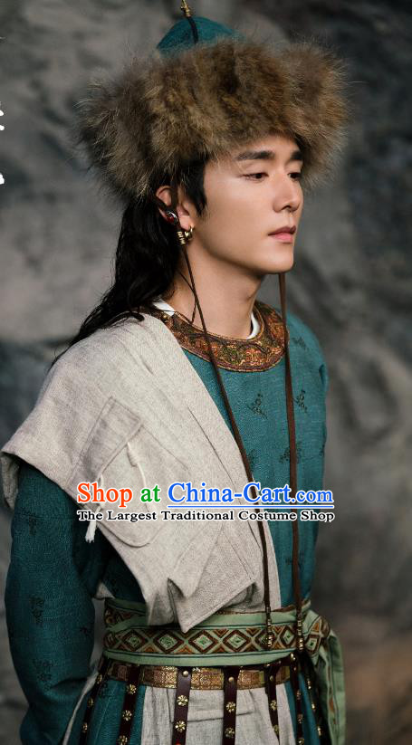 China Mystery Drama Young Blood Yuan Zhong Xin Clothing Ancient Warrior Garment Costumes and Headdress