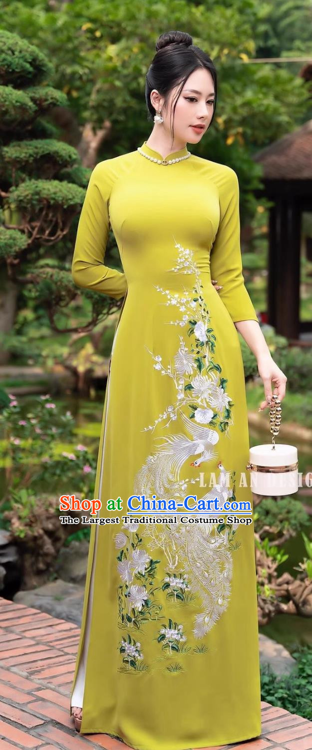 Peacock Embroidery Yellow Vietnamese Ao Daijing Ethnic Costume Ethnic Stage Classical Cheongsam