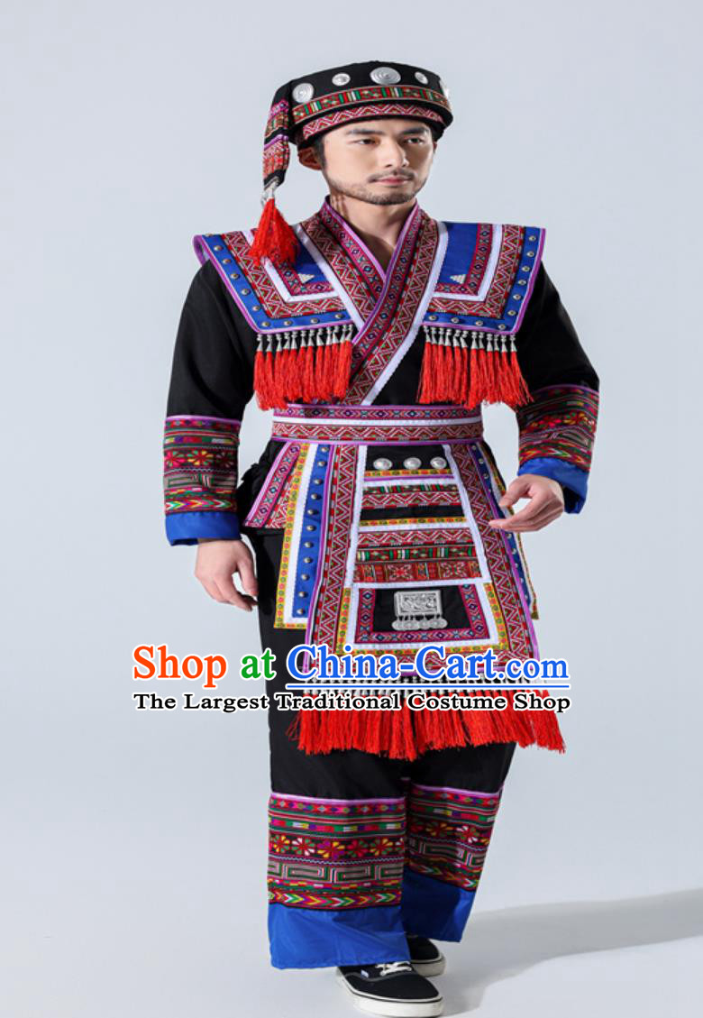 Chinese Minority Traditional Embroidered Attire San Yue San Festival Guangxi Zhuang Ethnic Male Costume