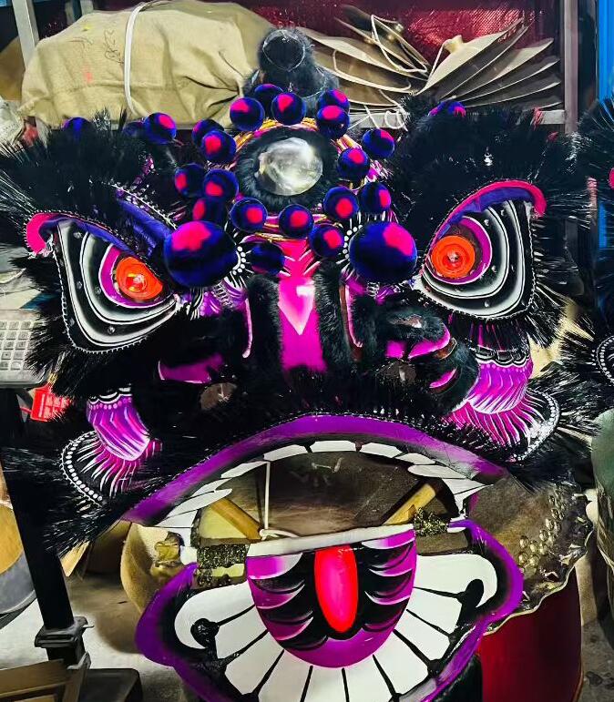 Traditional Toothbrush Hair Lion Head Chinese Dancing Lion Equipment Handmade Lion Dance Costumes Complete Set