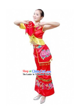 Chinese Han Ethnic Handkerchief Dancing Costume for Women