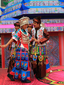 China Miao Carnival Costumes Dance Costumes Traditional Costumes