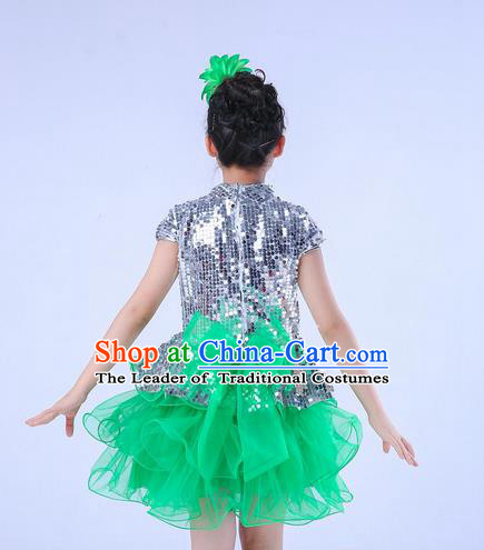 Traditional Chinese Yangge Fan Dancing Costume and Accessories