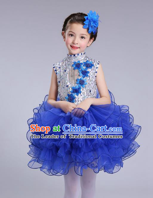 Traditional Chinese Yangge Fan Dancing Costume and Accessories
