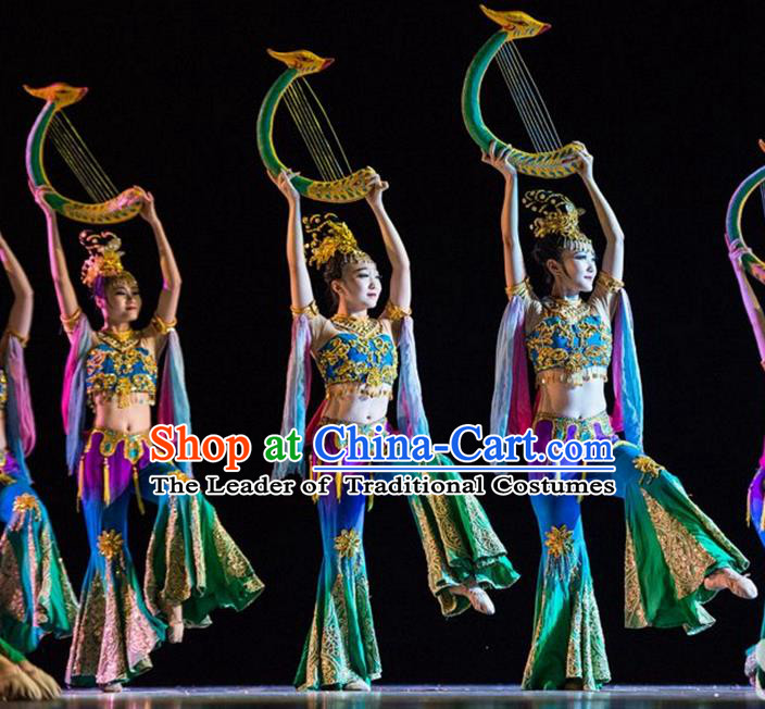 Traditional Chinese Yangge Fan Dancing Costume and Accessories