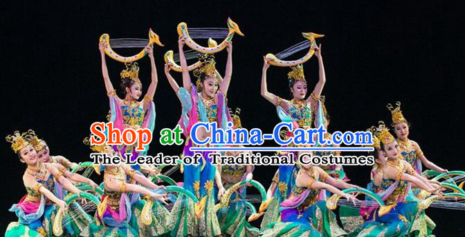 Traditional Chinese Yangge Fan Dancing Costume and Accessories