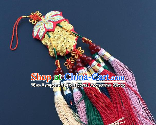 China Embroidery Golden Grape Craft Traditional Embroidered Car Pendant Accessories