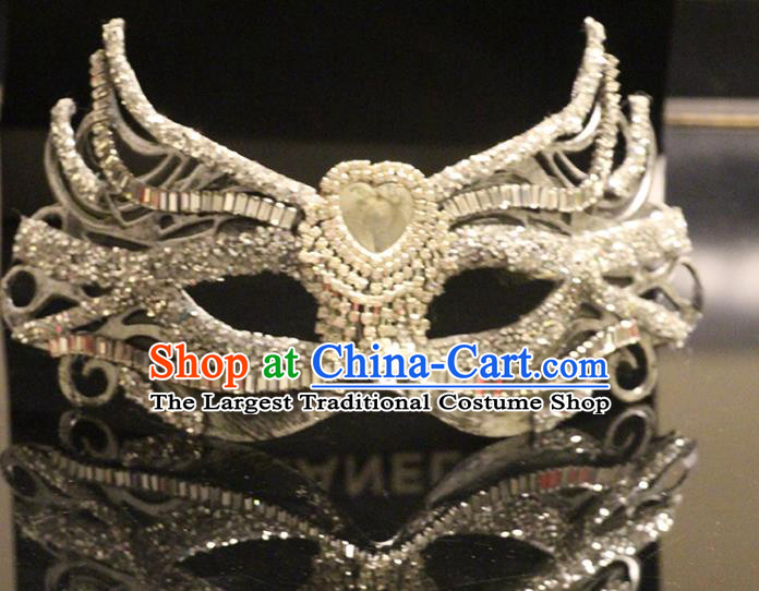 Top Halloween Cosplay Mask Baroque Crystal Blinder Stage Performance Face Accessories Fancy Ball Decorations
