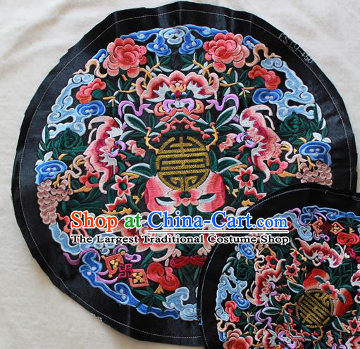 Chinese Traditional Embroidered Bats Black Round Patch Embroidery Craft Embroidering Accessories