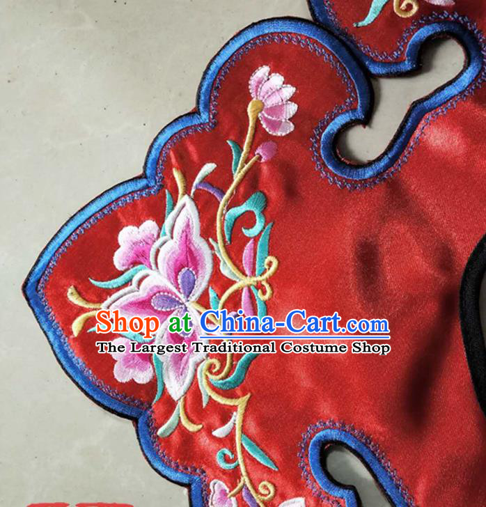 Chinese Traditional Embroidered Flowers Pattern Red Patch Embroidery Craft Qing Dynasty Embroidered Shoulder Accessories