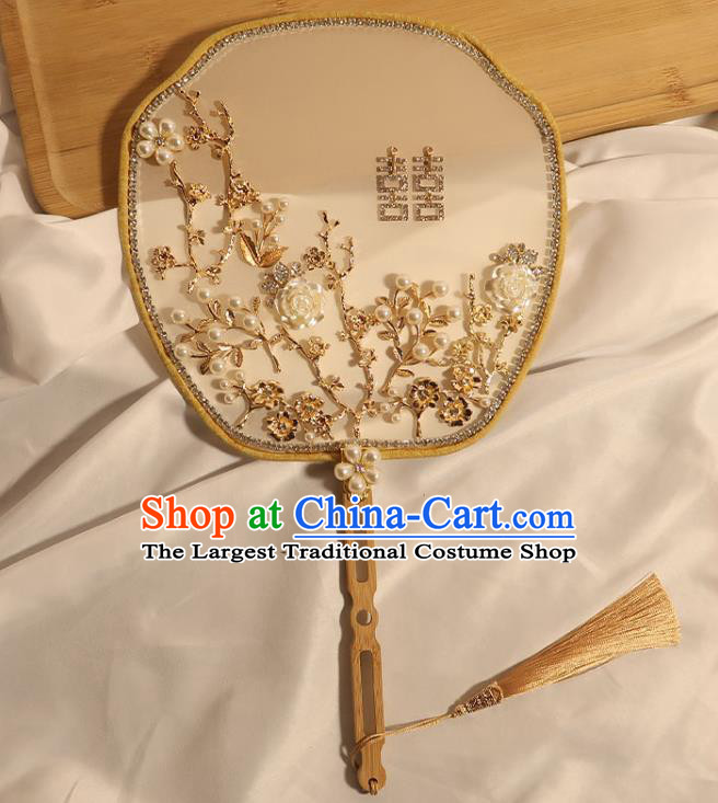 China Handmade Bride Shell Rose Palace Fan Classical Dance Fan Traditional Wedding Fan