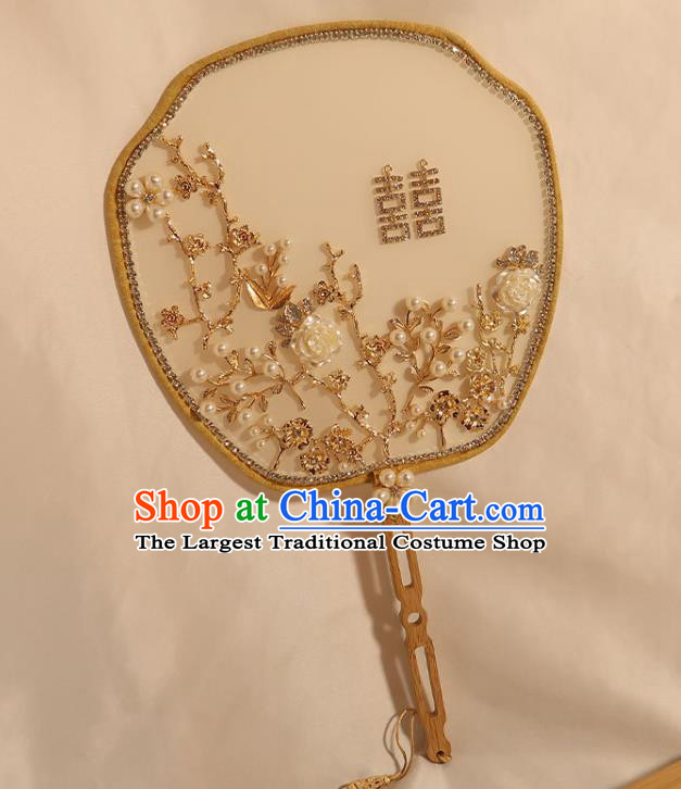 China Handmade Bride Shell Rose Palace Fan Classical Dance Fan Traditional Wedding Fan