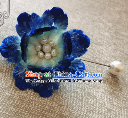 Handmade China Traditional Cheongsam Pearls Accessories Classical Blue Velvet Peony Brooch