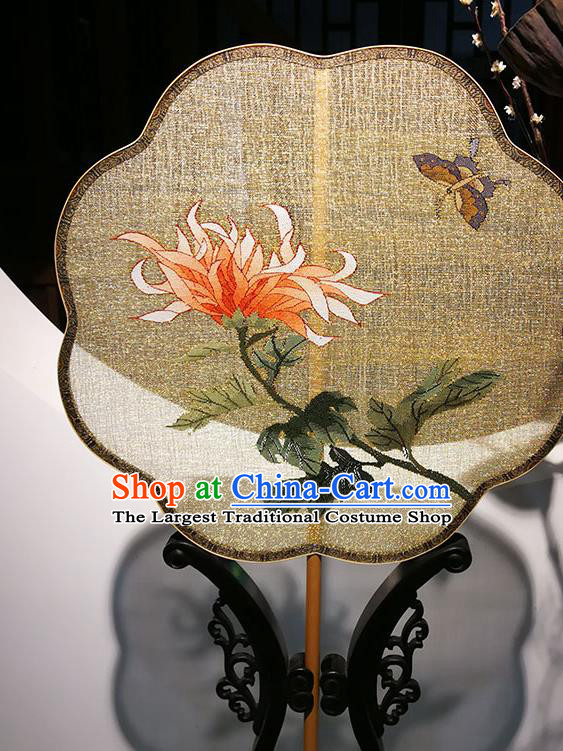 China Classical Chrysanthemum Pattern Palace Fan Handmade Silk Fans Traditional Song Dynasty Hanfu Fan