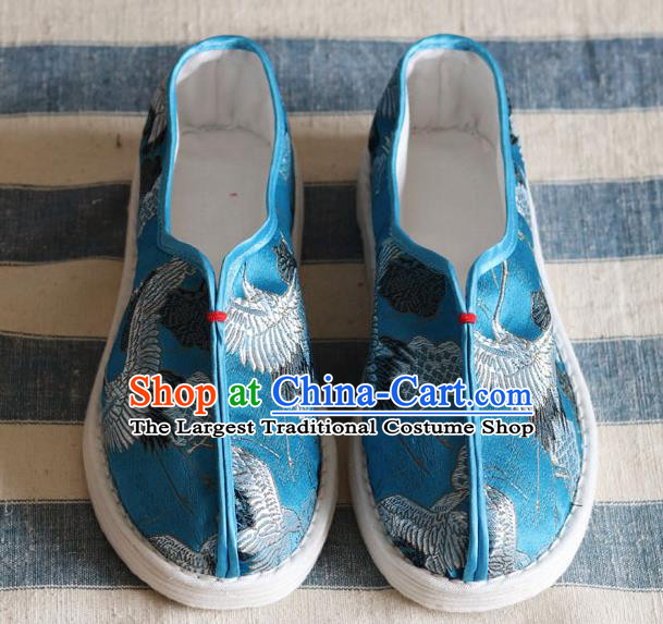 China Handmade Cloth Shoes National Woman Classical Cranes Pattern Blue Shoes