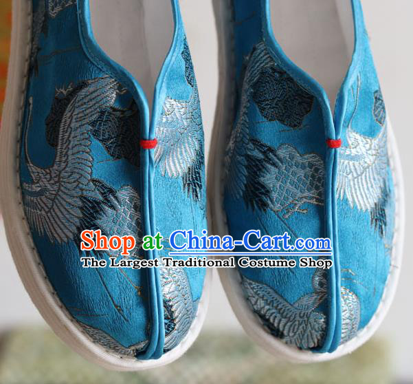 China Handmade Cloth Shoes National Woman Classical Cranes Pattern Blue Shoes