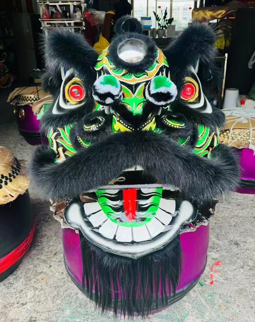 Black Raccoon Fur Donghai Lion Dance Clothing Handmade Chinese Lion Dance Head and Costume Complete Set